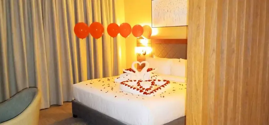Platinum Hotel image